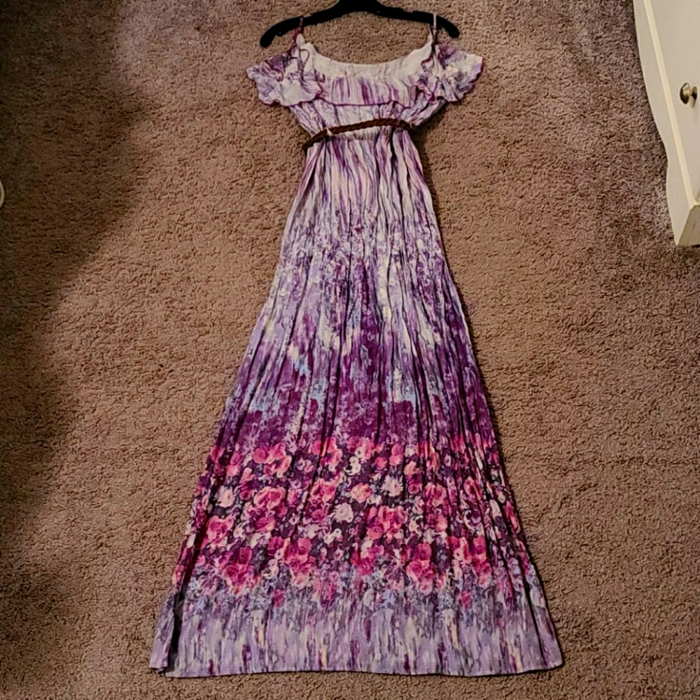 Maxi Dress - Picture 2 of 2